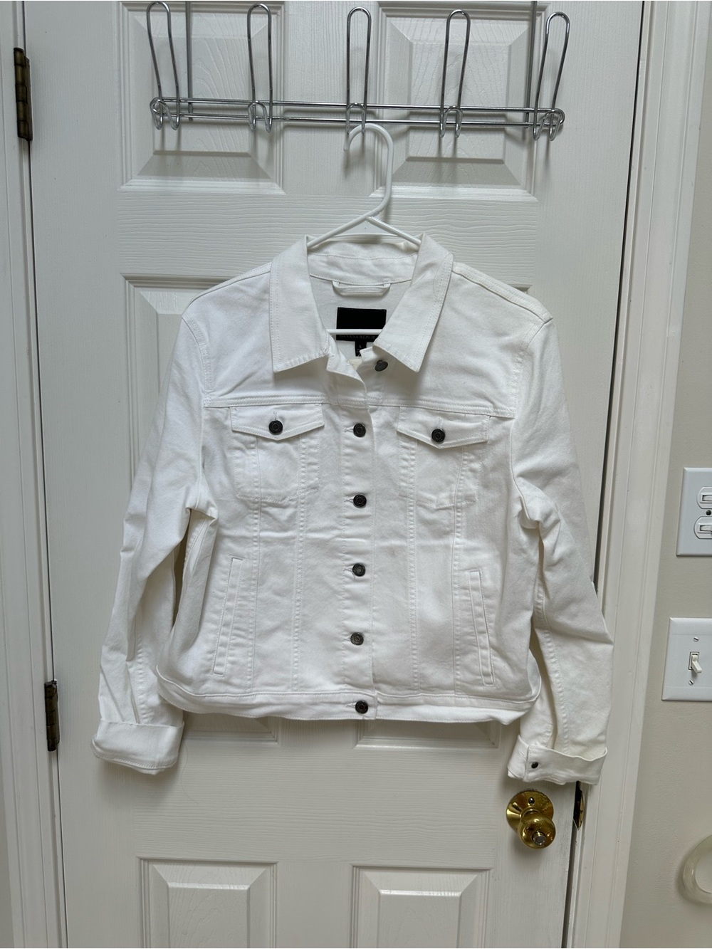 NWT Banana Republic Classic White Women's Denim Jacket